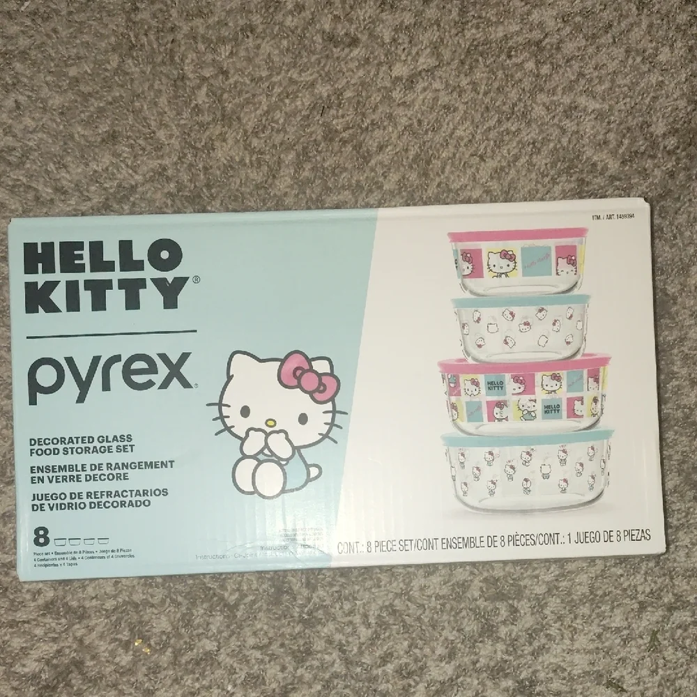 Pyrex Hello Kitty Decorated Glass Food Storage Set - Pink and Blue - Picture 6 of 6
